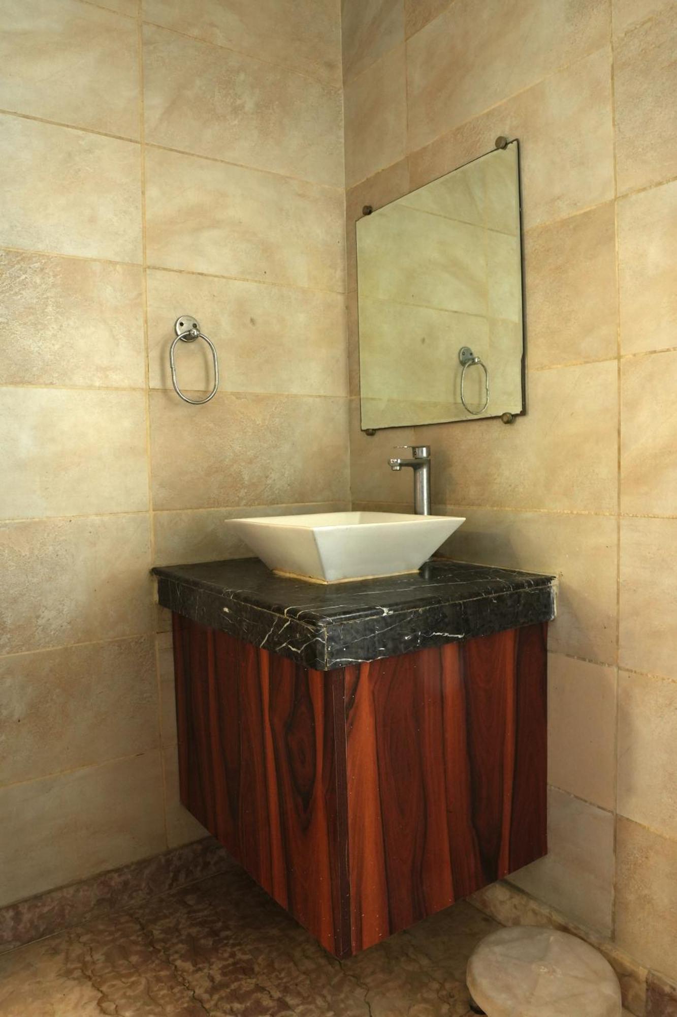 Hotel Elite Sector 45 I Gurgaon Central I Couple Friendly Esterno foto