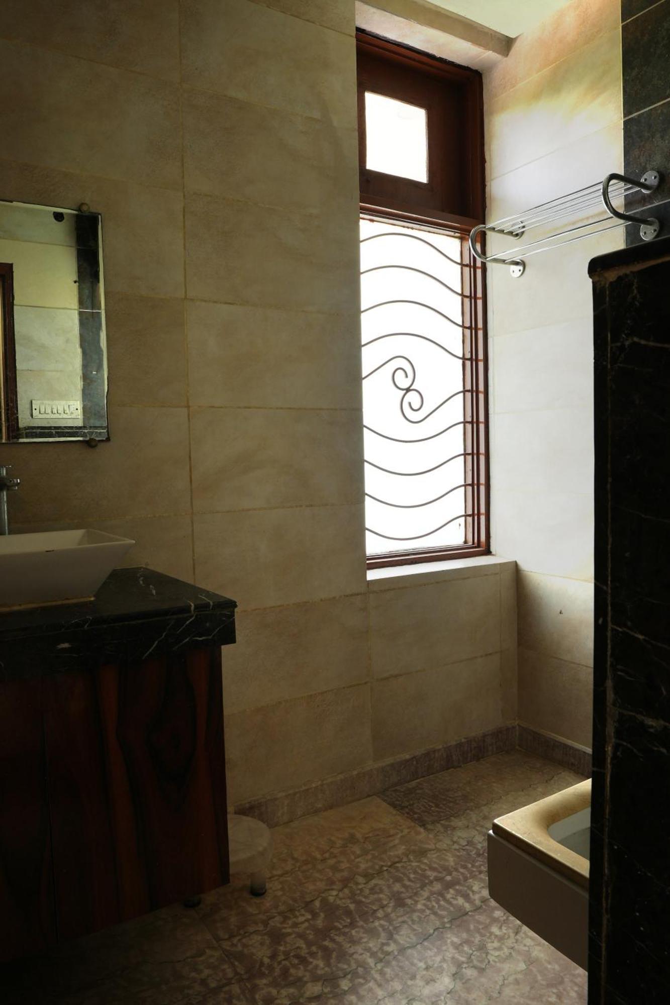 Hotel Elite Sector 45 I Gurgaon Central I Couple Friendly Esterno foto