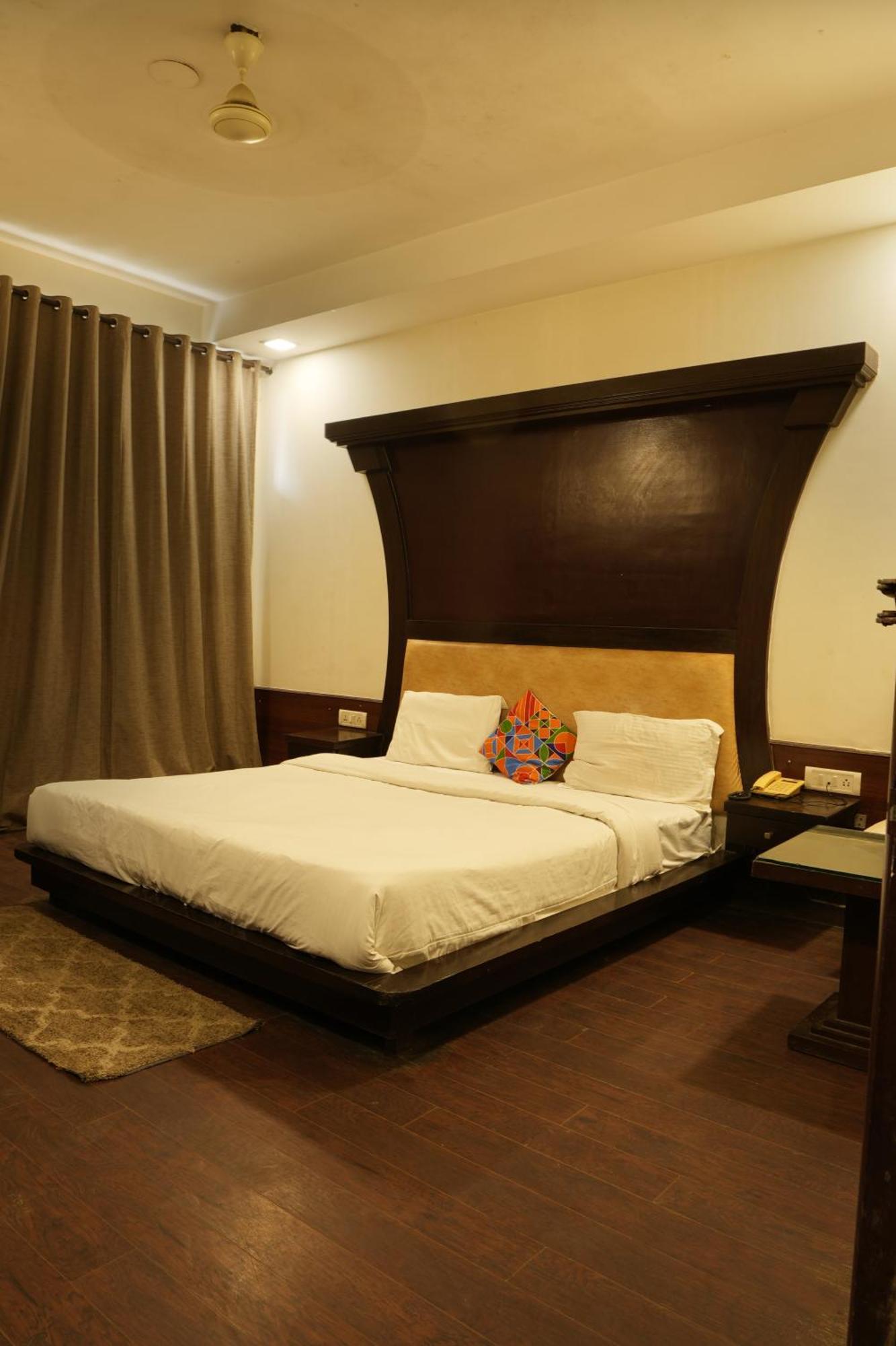 Hotel Elite Sector 45 I Gurgaon Central I Couple Friendly Esterno foto