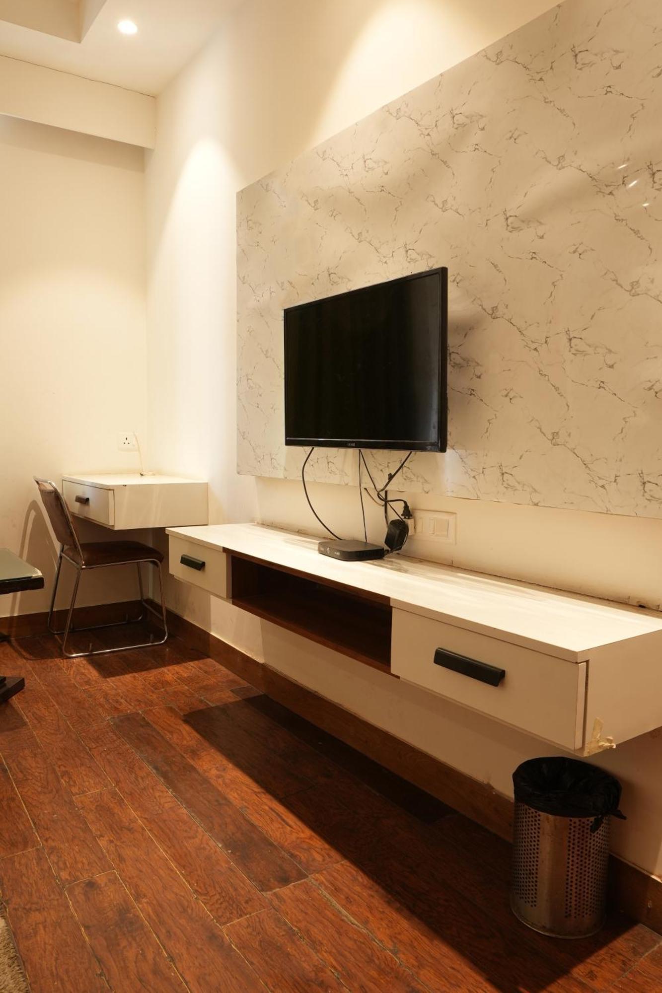 Hotel Elite Sector 45 I Gurgaon Central I Couple Friendly Esterno foto