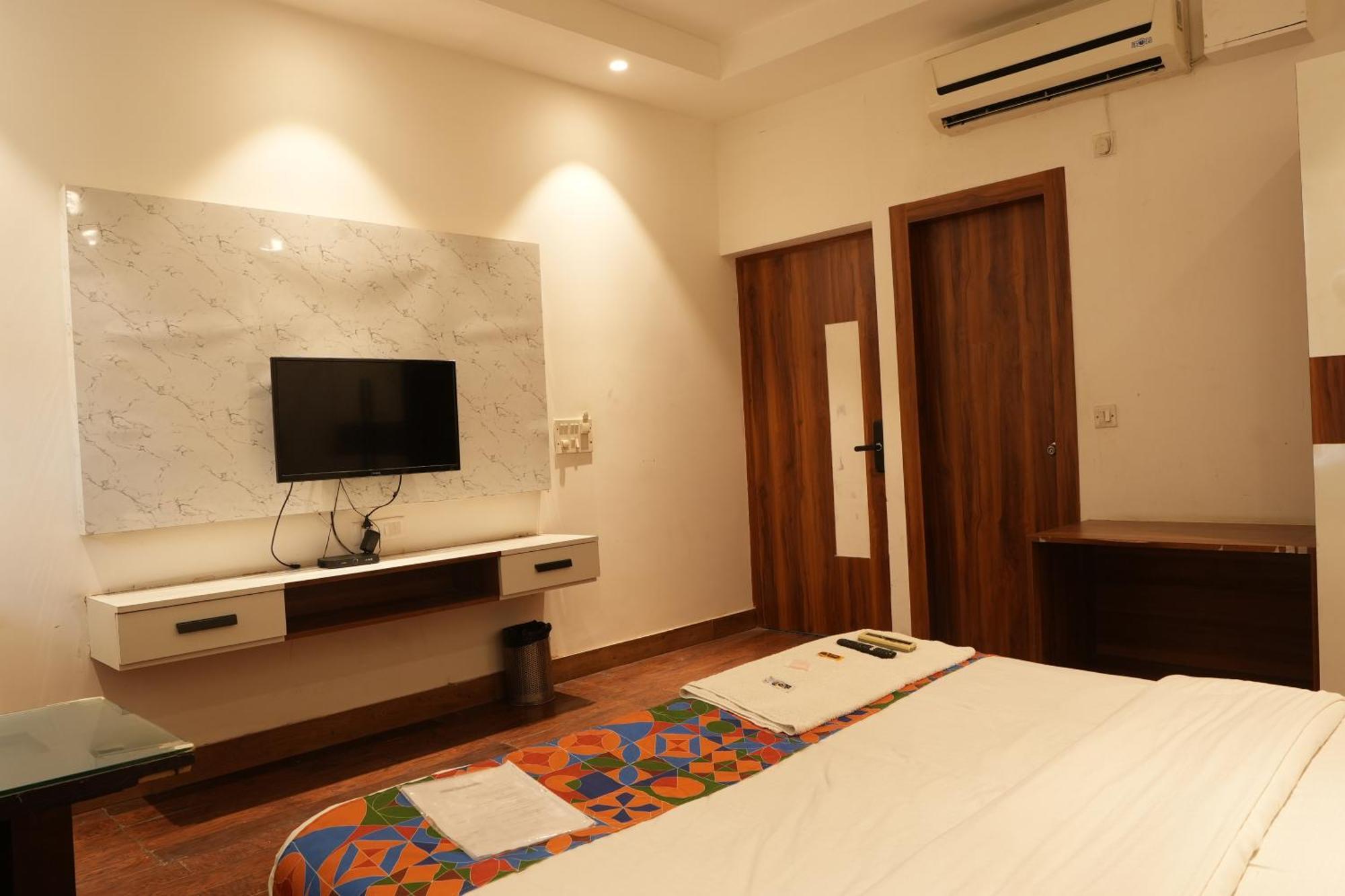 Hotel Elite Sector 45 I Gurgaon Central I Couple Friendly Esterno foto